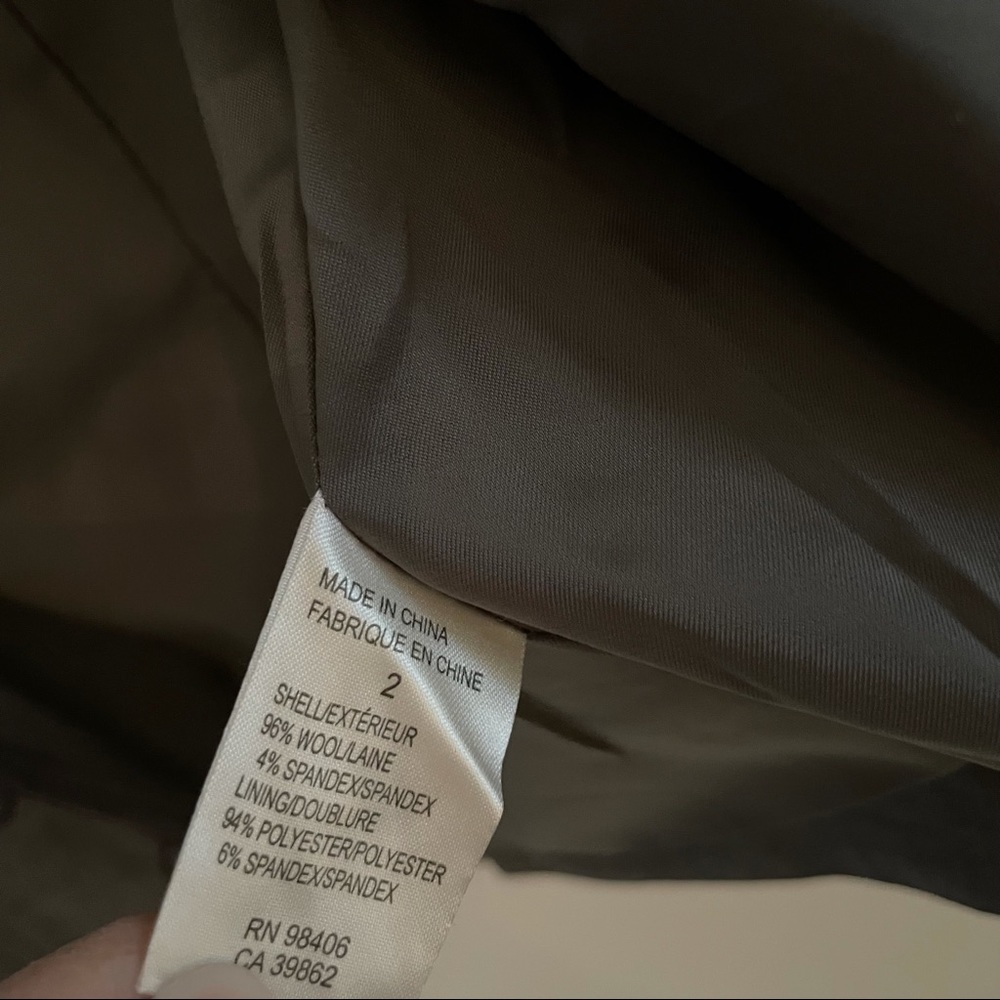 Theory cropped blazer with buttons - Picture 6 of 6